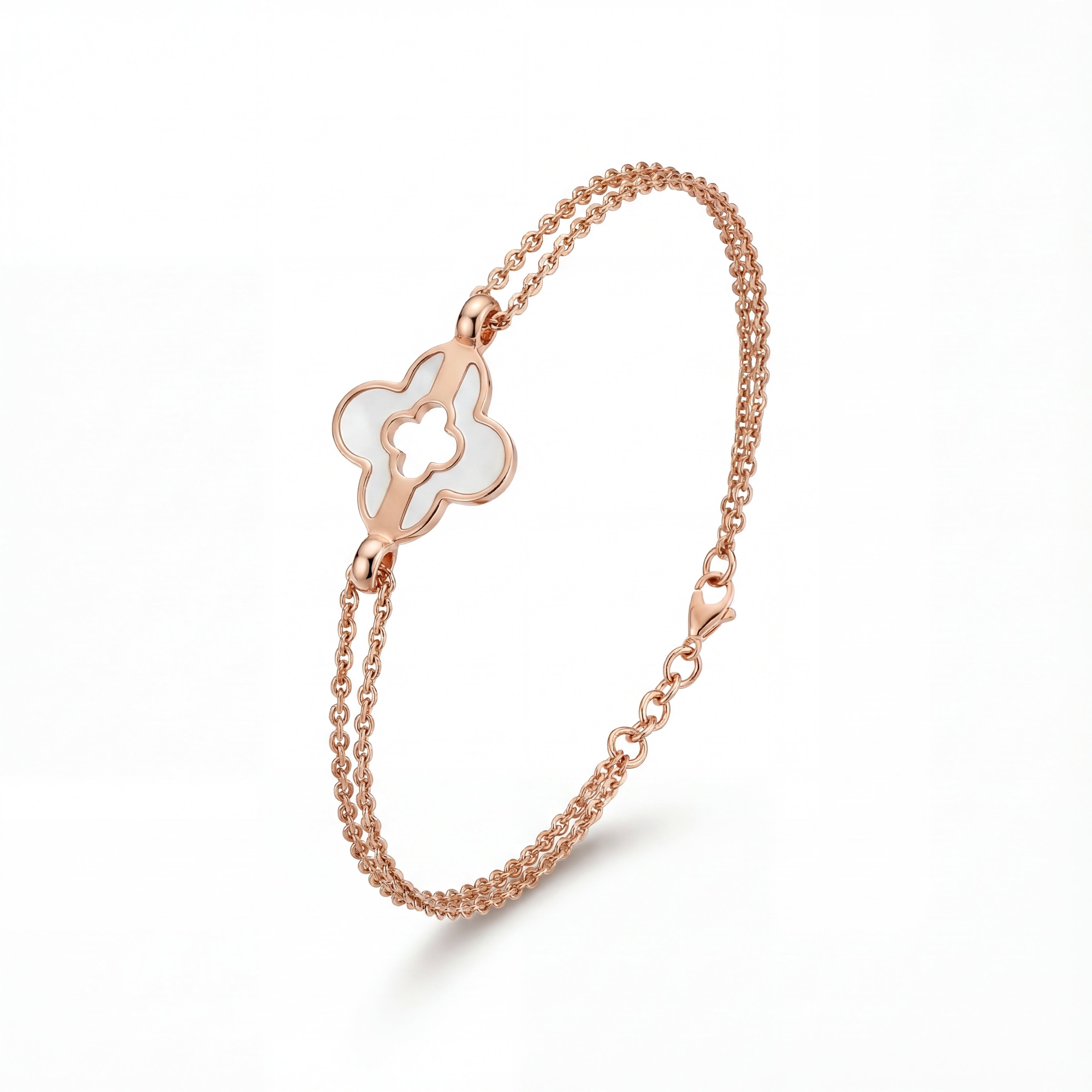 Clover charm bracelet