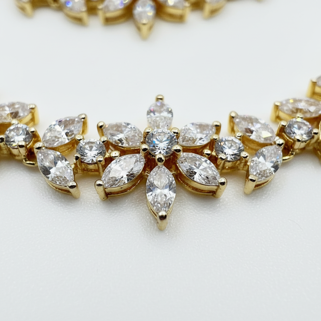 Luxury Queen Necklace