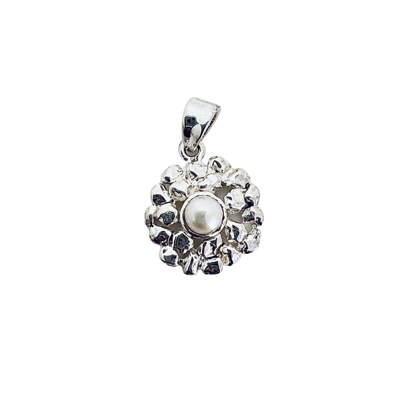 Pearl Gemstone Pendant