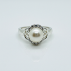 Pearl Elegance Ring