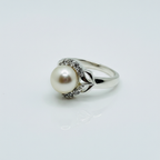 Pearl Elegance Ring