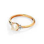 Lumi Pearl Ring