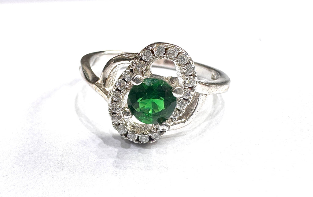 GreenTwirl Ring